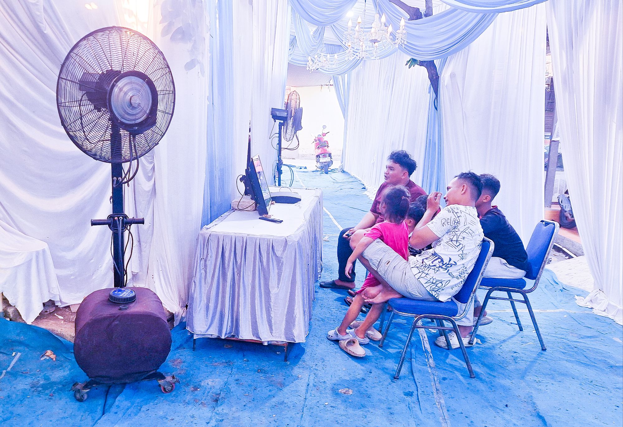 Unit pendingin Misty Fan Aeromist Bayuvara